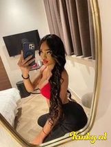 chanell-prive-ontvangst-via-kinky-694ea40c14b4e4001375b2ed