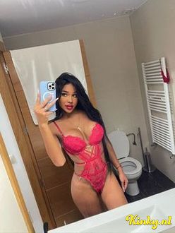 chanell-prive-ontvangst-via-kinky-692ec0391d2a780013f73ec1