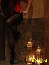 charisa-erotische-massage-via-kinky-6977b8556b12d80013144174