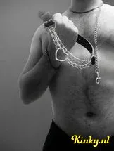 rowan-bdsm-via-kinky-6955101db6564e00135ef955