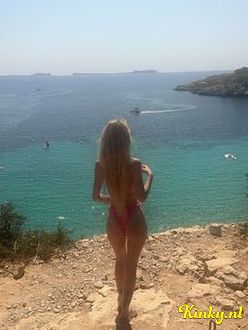 mira-escort-via-kinky-693ea9873d468d00129003e8