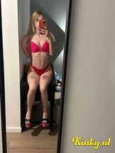 medusa-escort-via-kinky-692da8f9feb4d9001334b225