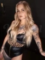 Raven - German Mistress