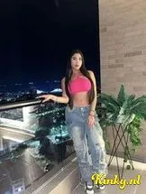 selmy-prive-ontvangst-via-kinky-692ee8ee646cea001316b724