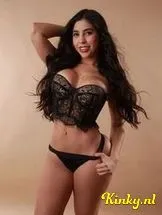 selmy-prive-ontvangst-via-kinky-692e52387550210014c57ca2