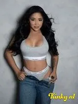 Valka - Discreet sensuality