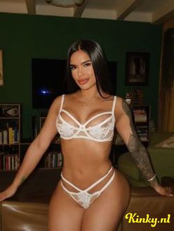 kelly-prive-ontvangst-via-kinky-69319aeec3b9090013d5193e