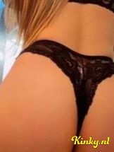 karollina-escort-via-kinky-6932abac08de7e0013ad63a4