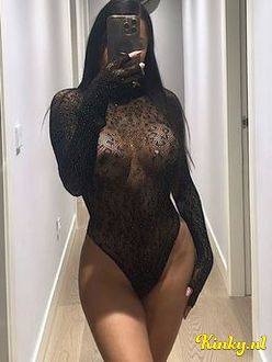 lara-escort-via-kinky-693ad96385b4260013a875c9