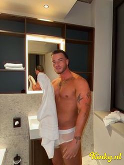 zayne-escort-via-kinky-693ef1cd98fed50013e7b4a8