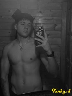 pedroid-escort-via-kinky-6937f37ef748bb00124c7304