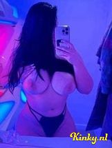 bella-escort-via-kinky-6940da8ed3137d0013bc071c