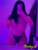 bella-escort-via-kinky-69b16dc824e0650014147c88