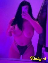 bella-escort-via-kinky-693c0157dc325d0013ba0d8d