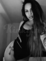 Aylin - Turkish girl in netherlands