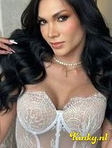 Daniela - Beautiful Colombian active and passive