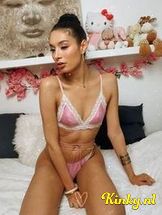 amira-prive-ontvangst-via-kinky-6937510085b4260013a871b1