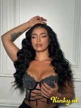 yasmine-prive-ontvangst-via-kinky-6938344ec221f40013fdb298