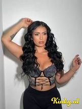 yasmine-prive-ontvangst-via-kinky-6938344af83c6e0013fb4a37