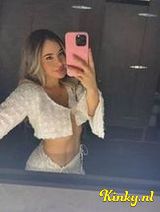 Isabella - Hot blonde - kissing - GFE