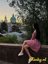 nina-escort-via-kinky-6939967dd3137d0013bbff1d