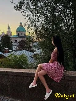 nina-escort-via-kinky-6939967dd3137d0013bbff1d