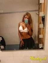 chaira-prive-ontvangst-via-kinky-693eb7ee9b028e0014b57c52