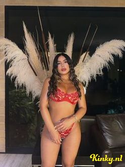 esmeralda-prive-ontvangst-via-kinky-69416c678d214000135434eb