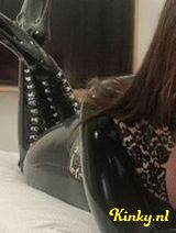 Mistress Loes - Nederige geile brave slaaf gezocht!