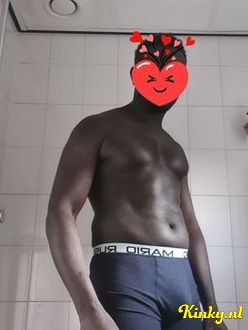 ali-escort-via-kinky-6949b4ed4927090013f9a45d