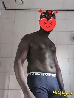 ali-escort-via-kinky-6949b4ed4927090013f9a45d