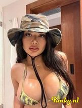 khloee-prive-ontvangst-via-kinky-6941336da48caf0013de2344