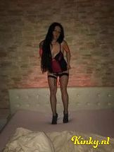 lola-escort-via-kinky-6942b6486578fb001393a77d