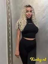 monica-escort-via-kinky-699f8e7ab8051b0013c671fe