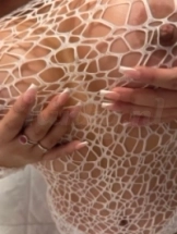 cristal-erotische-massage-via-kinky-6943c1d66578fb001393a898