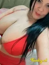 Tatiana - Sexy busty curvy Latina