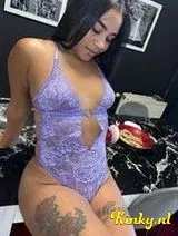 Adaira - party full hot