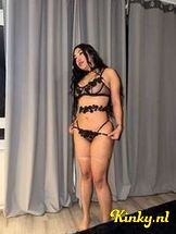 briana-erotische-massage-via-kinky-6942cd2298fed50013e7b932