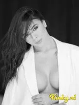 ariana-escort-via-kinky-699e27530d1fc20013a0d1d5