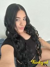 lea-prive-ontvangst-via-kinky-6943befab4d7b1001419c4e1