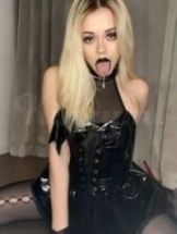 alyssa-virtual-sex-via-kinky-69b2a9c531d22000141aae72