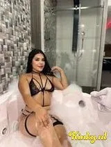 Cami - Sexy and hot girl