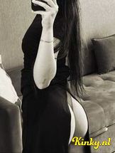 lina-erotische-massage-via-kinky-6965b6439e0e4700134377a1