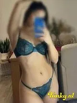 Nicolle - beautiful young Latina, affectionate 