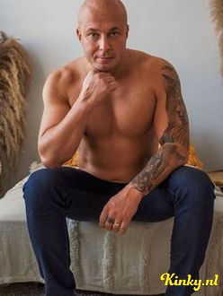 graikas-escort-via-kinky-694a51124260d70013a49061