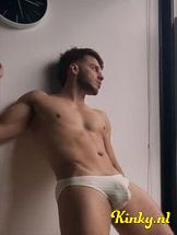 andrew-escort-via-kinky-694be4993474f4001289b00e