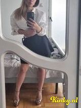 Sara - New in Town New 