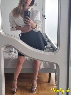 sara-escort-via-kinky-695fa043d704cb0013a12441