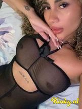 victoria-escort-via-kinky-695d44df3c4c6d00136ba44f