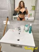 katy-prive-ontvangst-via-kinky-6960641d11aba90014033cc7